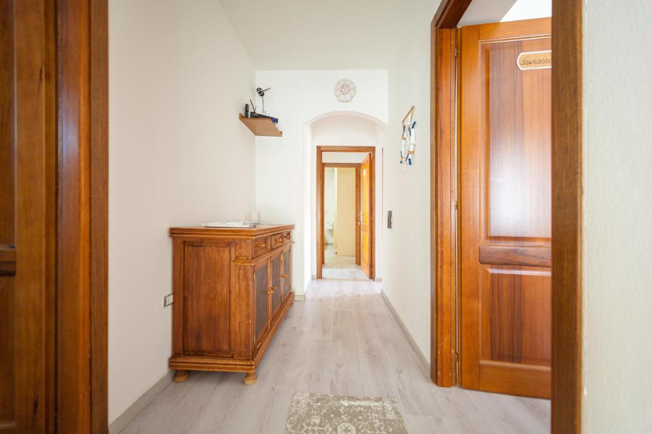 Brezza B&B Golfo Aranci Kültér fotó