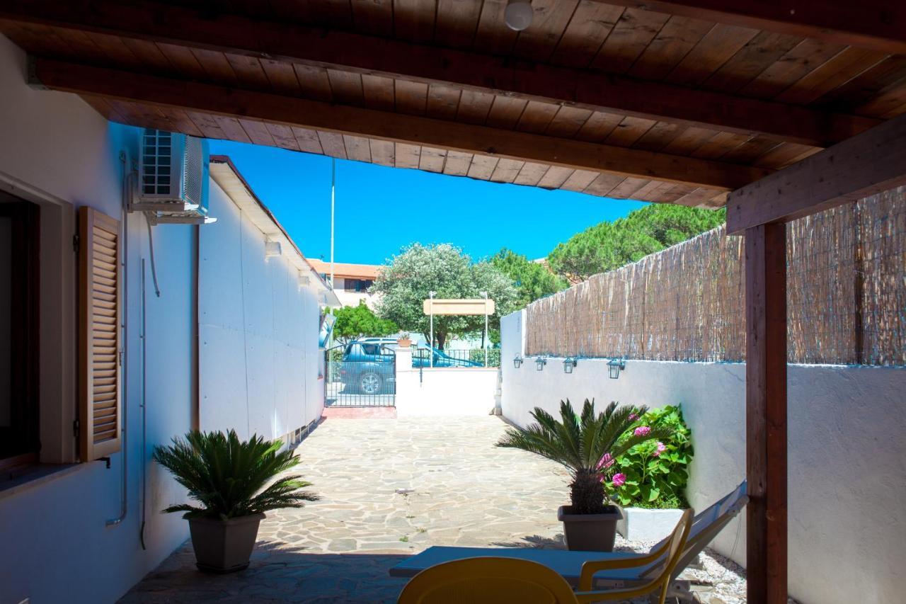 Brezza B&B Golfo Aranci Kültér fotó