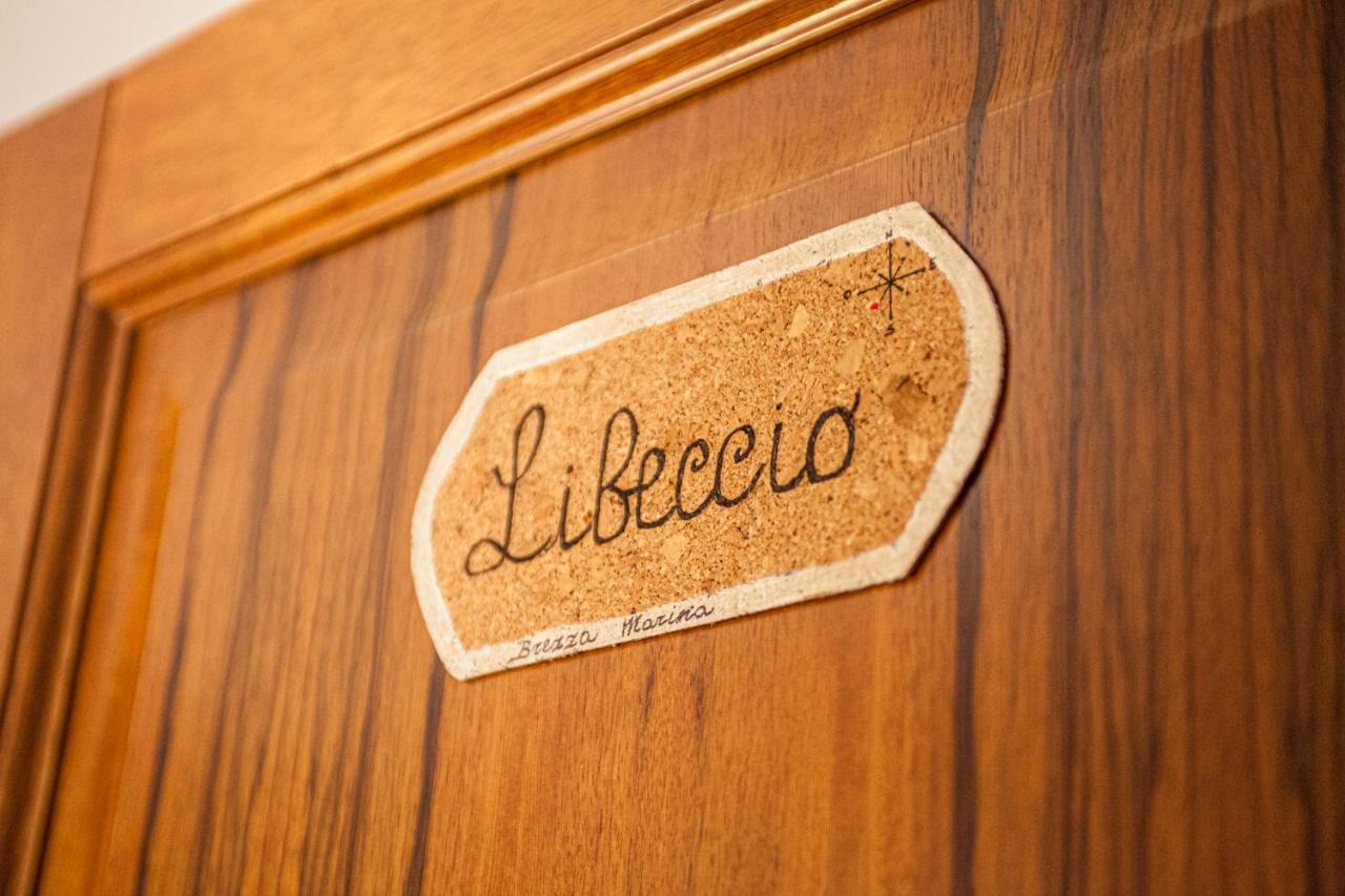 Brezza B&B Golfo Aranci Kültér fotó