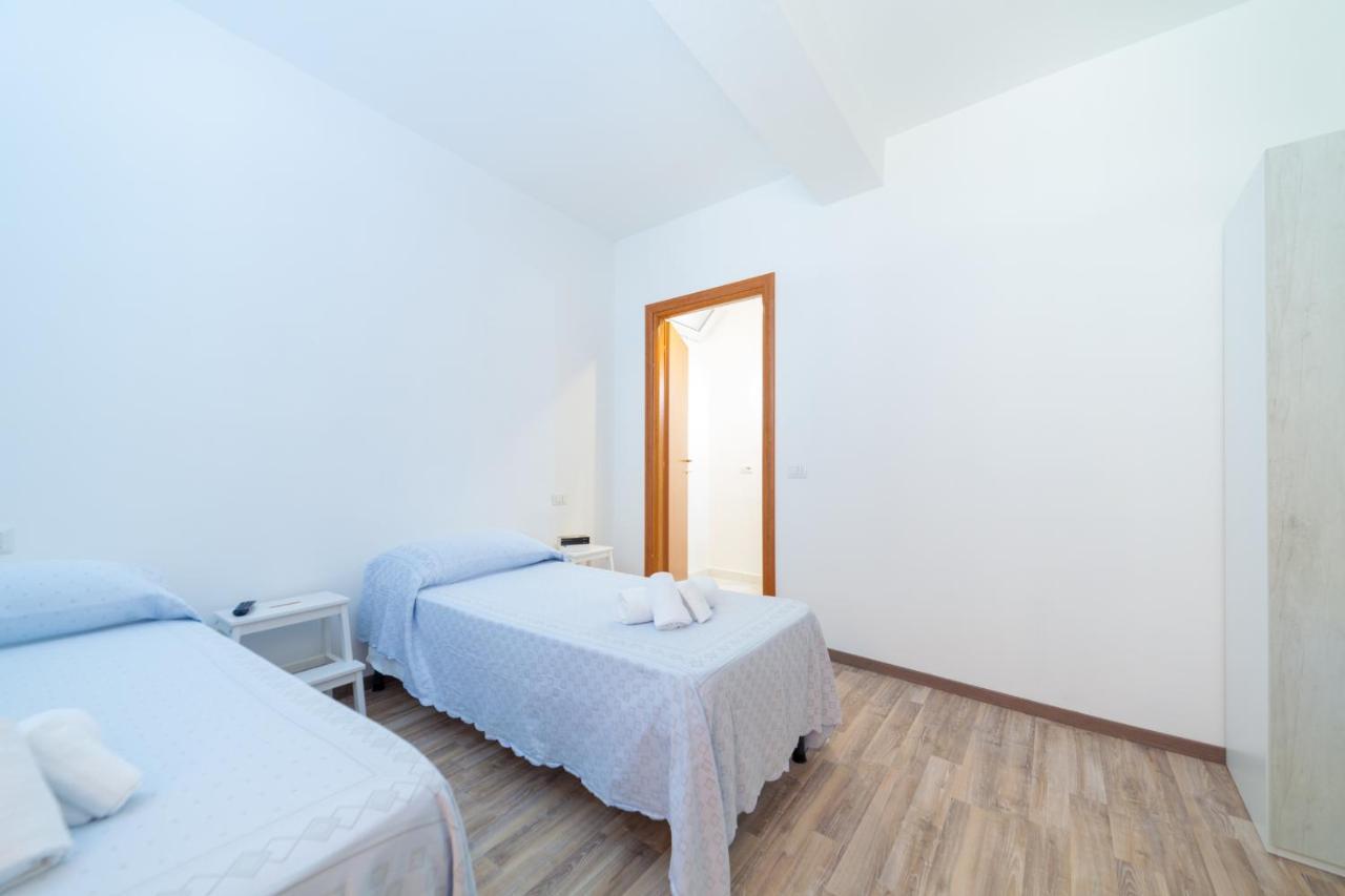 Brezza B&B Golfo Aranci Kültér fotó